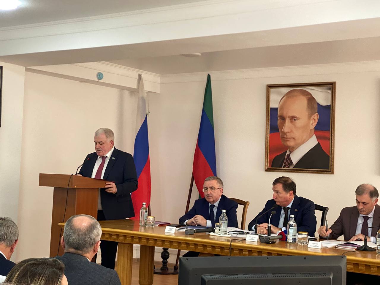 Выездное заседание Президиума Народного собрания Дагестана прошло в Унцукульском районе